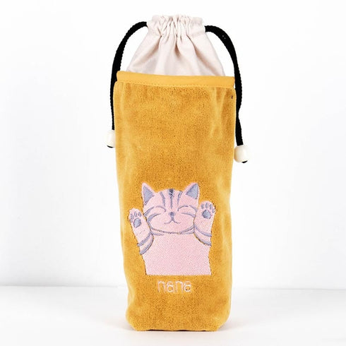 ケース 横浜ナナ NANA ペットボトルケース バンザイネコ柄 イエロー nn-npbk3-A