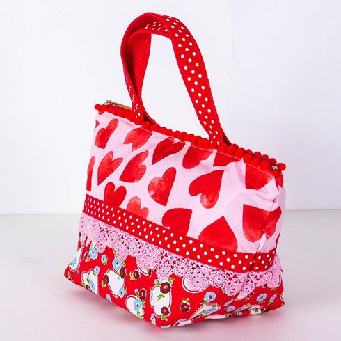 バッグ TUNIC タフタ転写プリント+綿プリント サボテンハートのランチBag ハート柄 18159-B